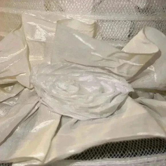 Il Trenino Ruffled Hat - Picture 3 of 8